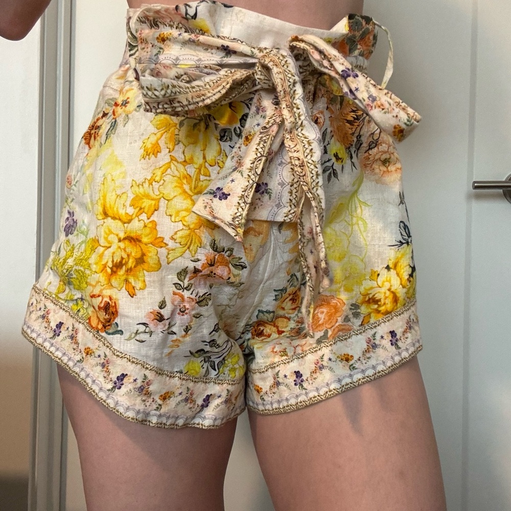 Camilla Floral Yellow Women's Shorts